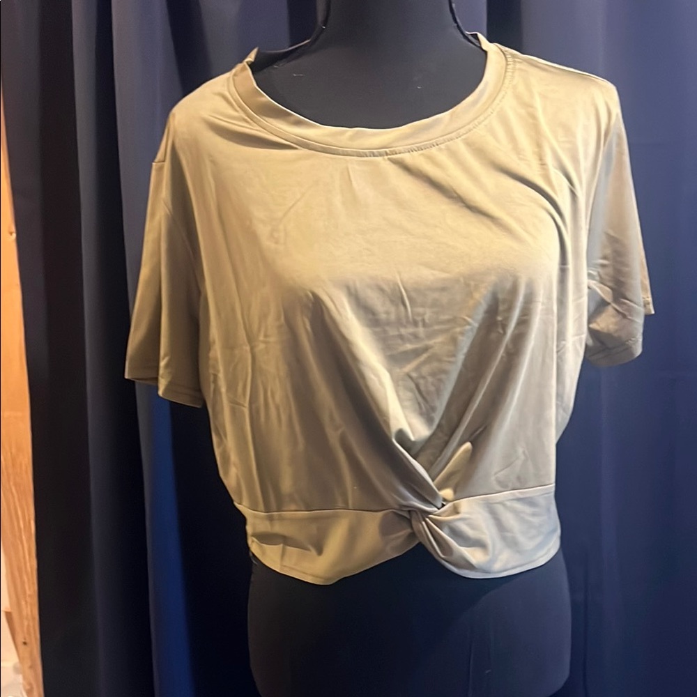 Green Crop Tie Front T-Shirt